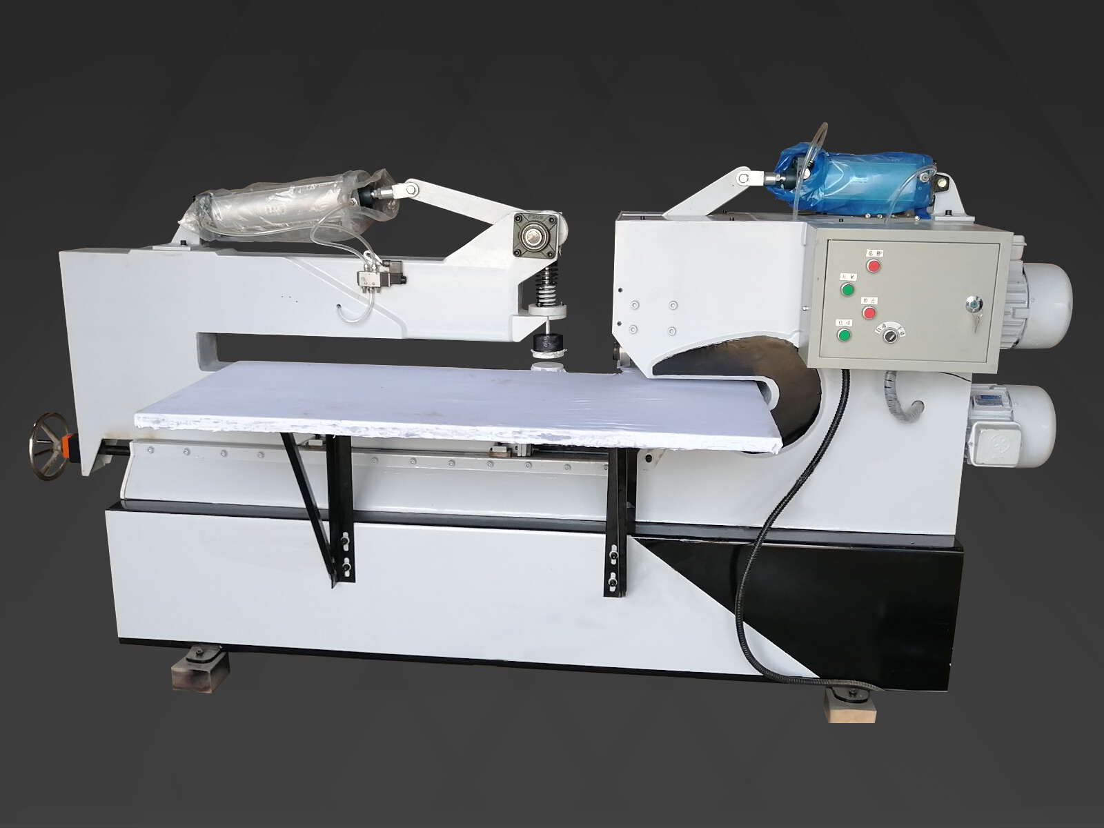 你知道剪圓機(jī)的幾個(gè)特點(diǎn)呢？